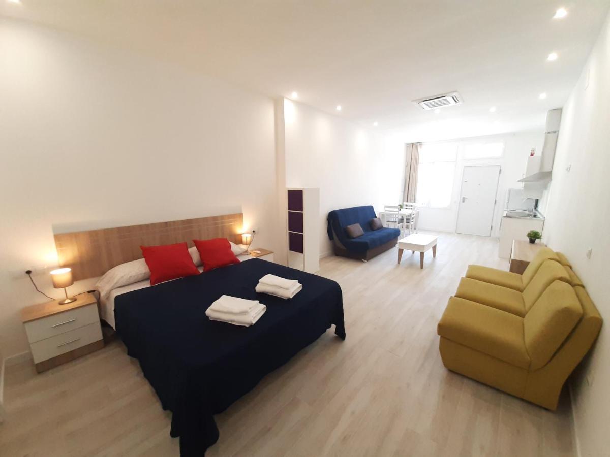 דירות Malaga Velarde Center מראה חיצוני תמונה