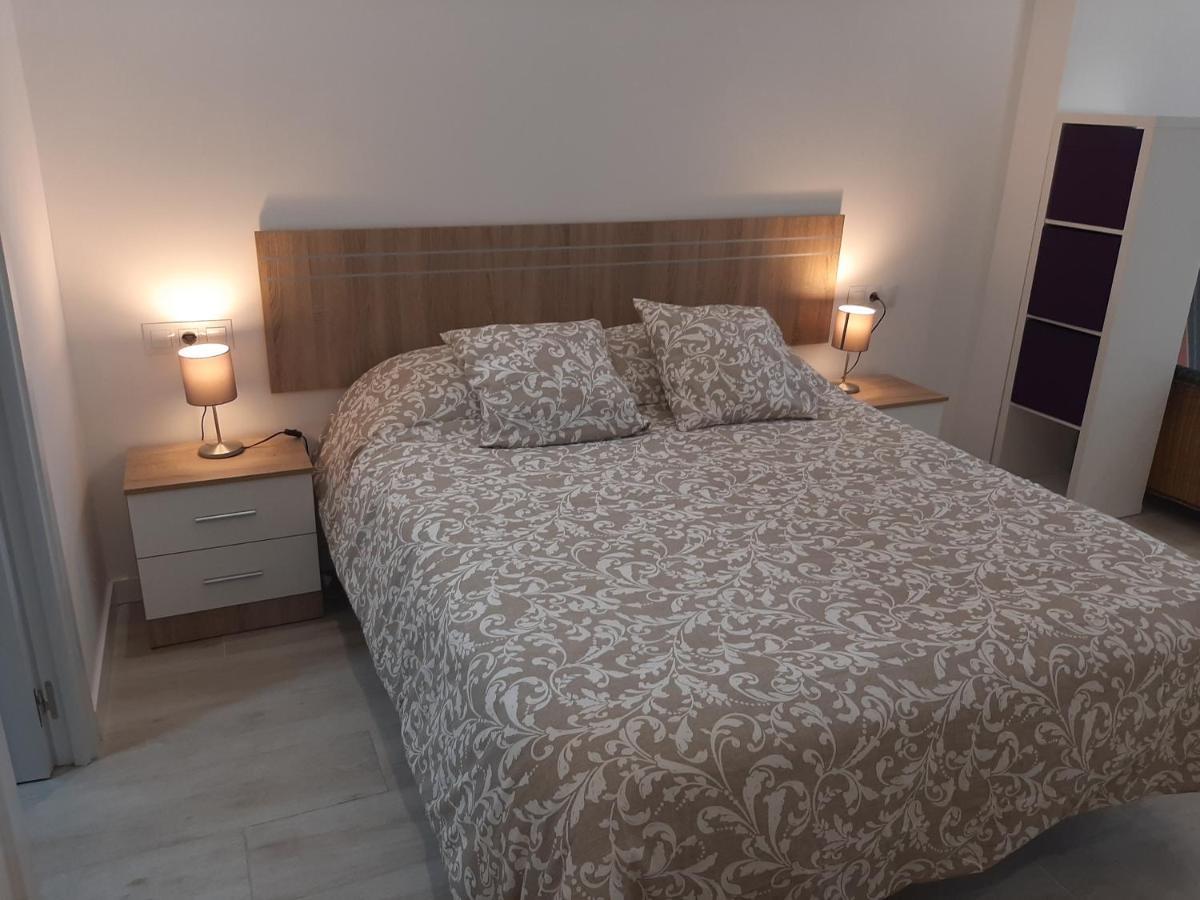 דירות Malaga Velarde Center מראה חיצוני תמונה