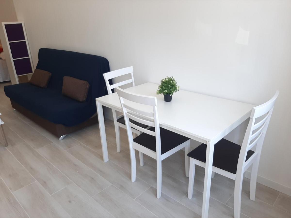 דירות Malaga Velarde Center מראה חיצוני תמונה