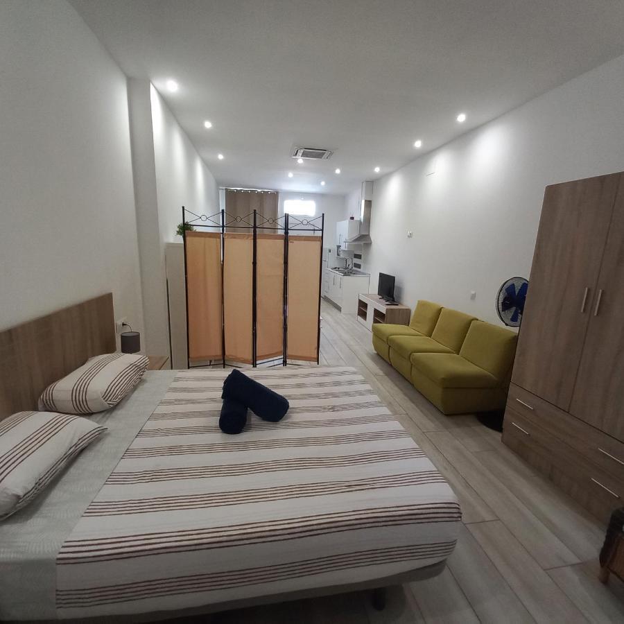 דירות Malaga Velarde Center מראה חיצוני תמונה