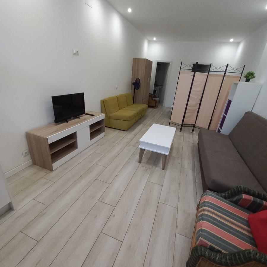 דירות Malaga Velarde Center מראה חיצוני תמונה
